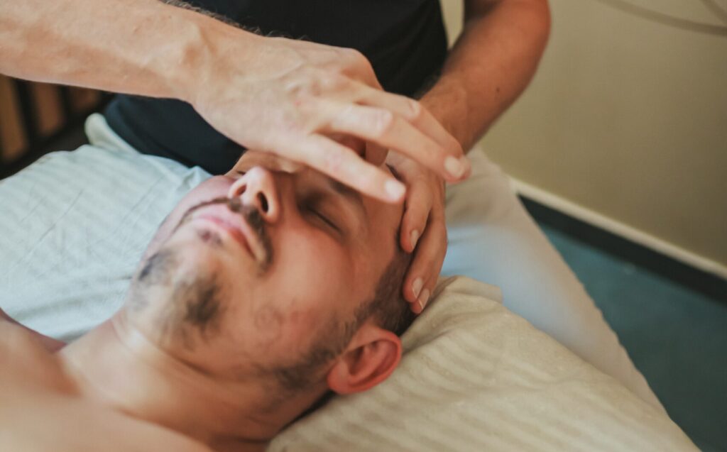 Masaż terapia zatok